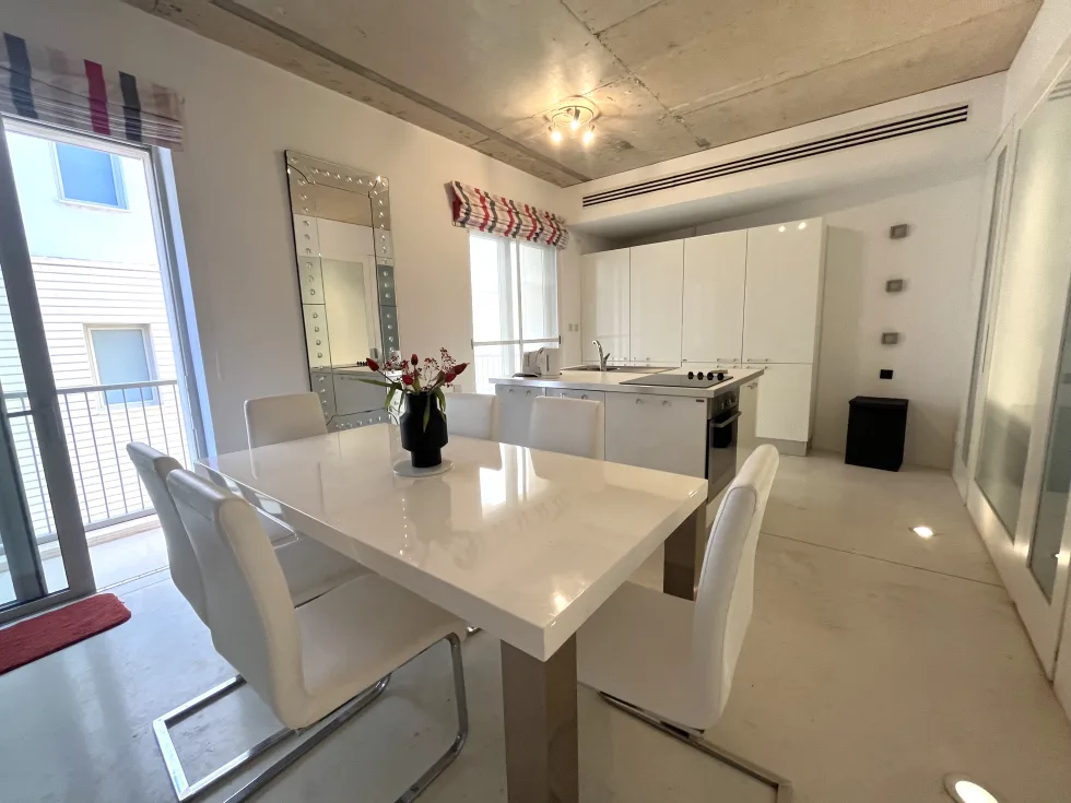 1 bed Apartment For Rent in Sliema, Sliema - thumb 4