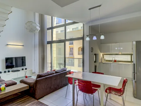 2 bed Apartment For Rent in St Julian's, St Julian's - thumb 4