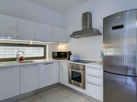 2 bed Apartment For Rent in St Julian's, St Julian's - thumb 7