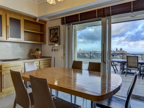 3 bed Penthouse For Rent in Rabat, Rabat - thumb 17