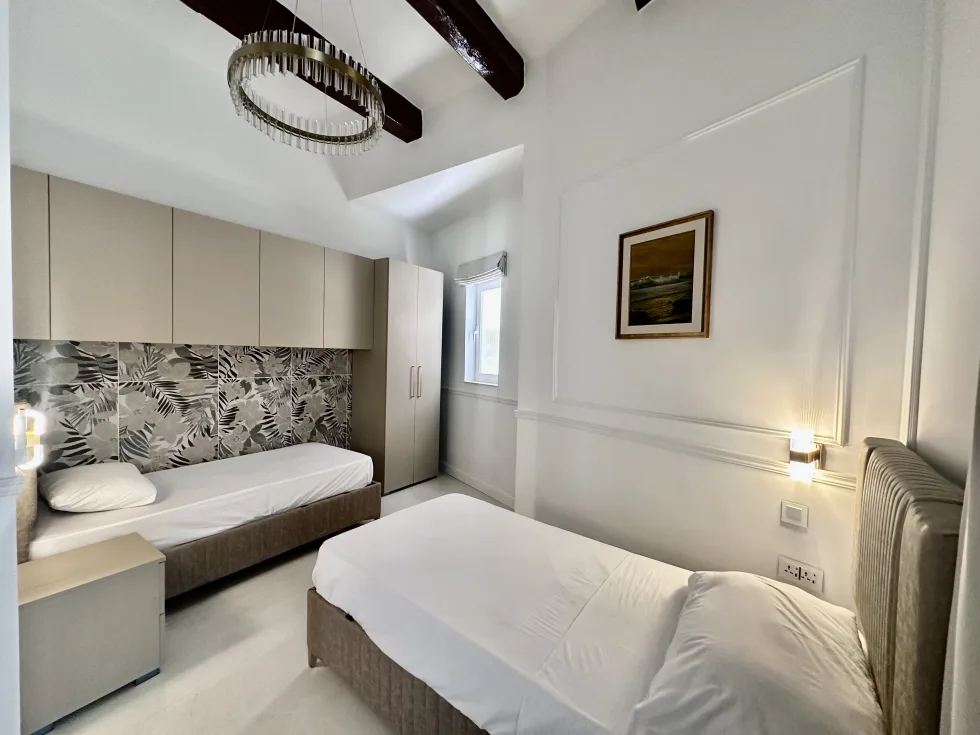 2 bed Apartment For Rent in Sliema, Sliema - thumb 7