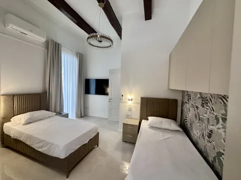 2 bed Apartment For Rent in Sliema, Sliema - thumb 8