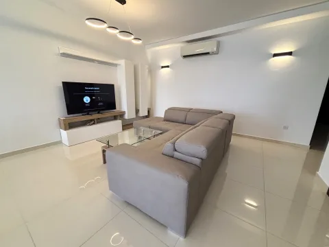 3 bed Apartment For Rent in Ibragg, Ibragg - thumb 1