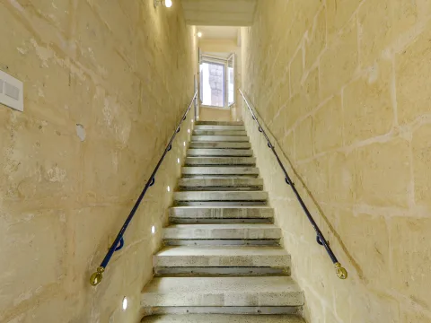 4 bed Town House For Rent in Birkirkara, Birkirkara - thumb 10