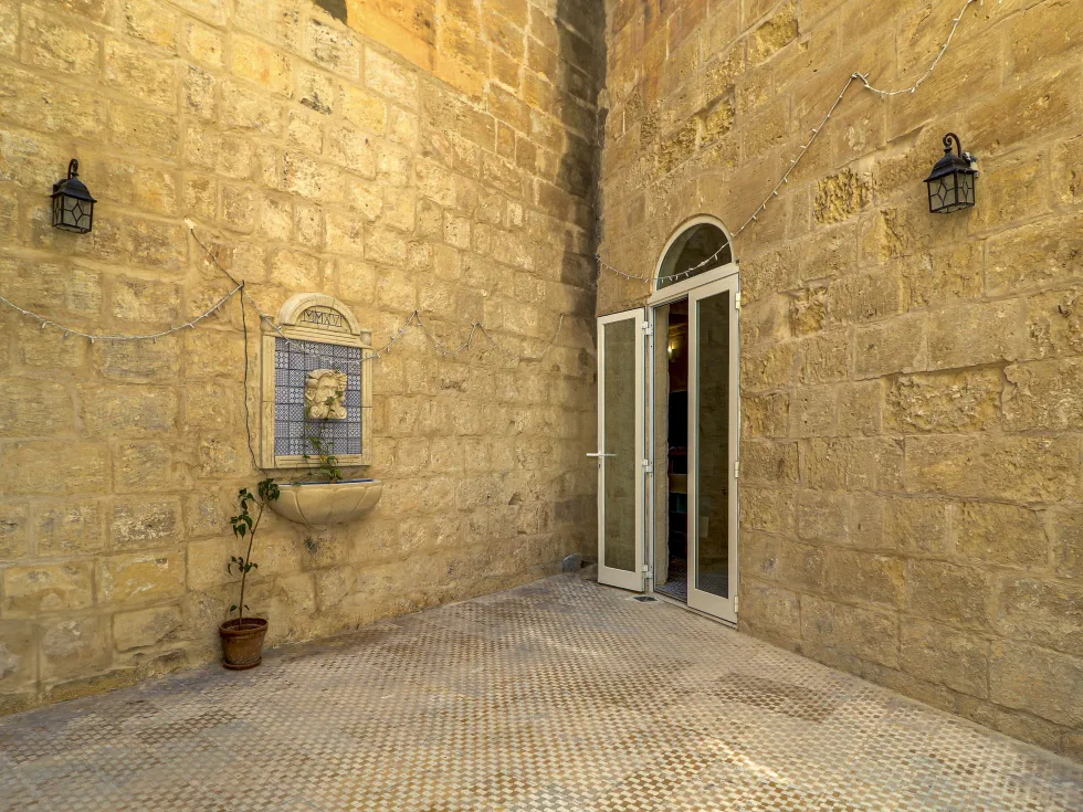4 bed Town House For Rent in Birkirkara, Birkirkara - thumb 4