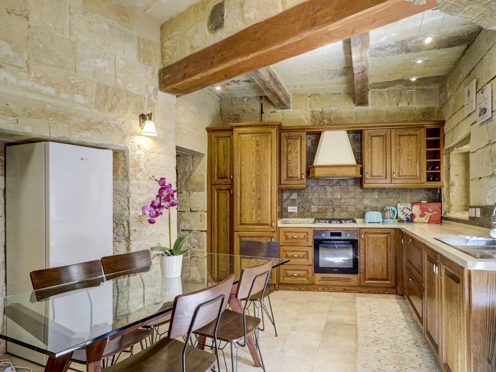 4 bed Town House For Rent in Birkirkara, Birkirkara - thumb 7