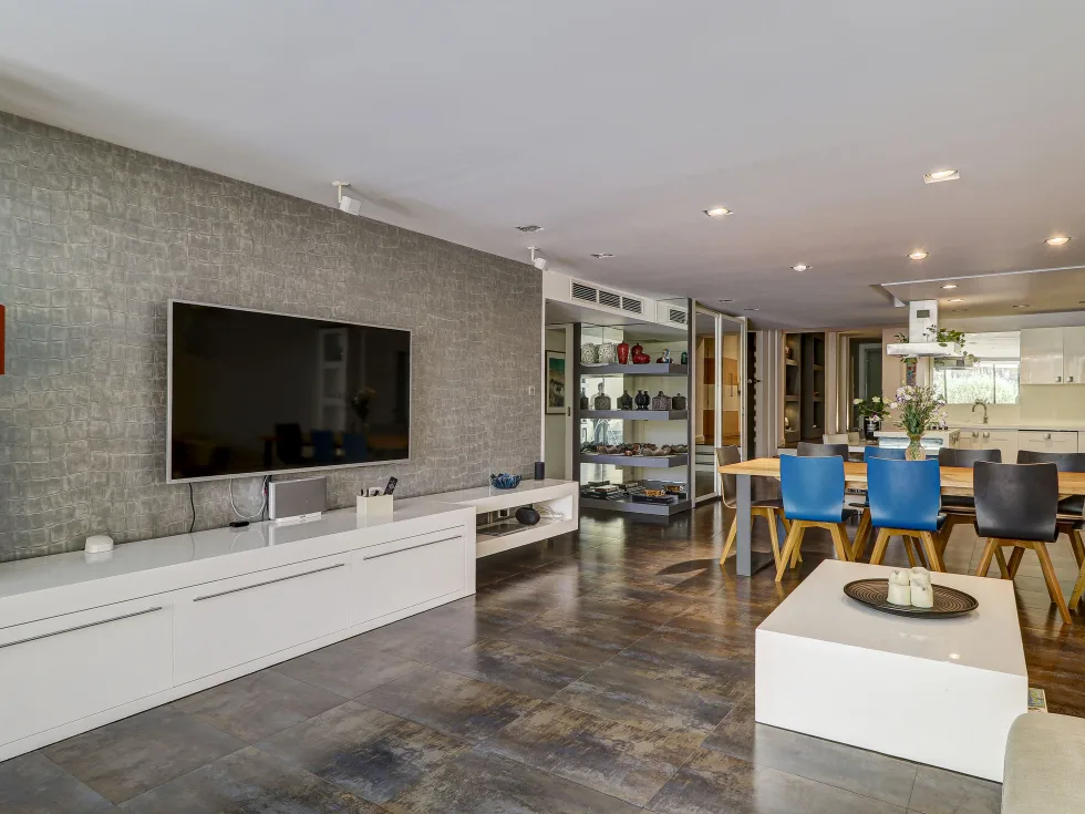 3 bed Apartment For Sale in St Julian's, St Julian's - thumb 10