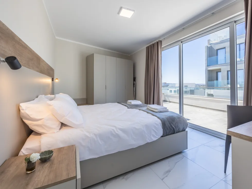 2 bed Penthouse For Rent in Qawra, Qawra - thumb 9