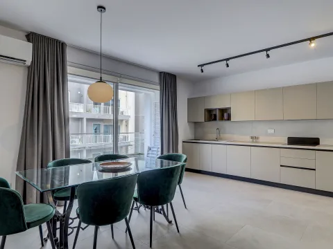 3 bed Apartment For Rent in Zebbug, Zebbug - thumb 1