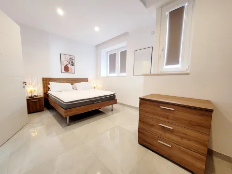 3 bed Penthouse For Rent in Qawra, Qawra - thumb 11