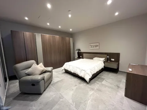 4 bed Farmhouse For Rent in Siggiewi, Siggiewi - thumb 17