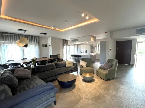 4 bed Farmhouse For Rent in Siggiewi, Siggiewi - thumb 8