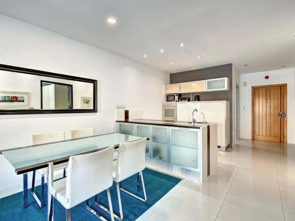 2 bed Apartment For Rent in St Julian's, St Julian's - thumb 5