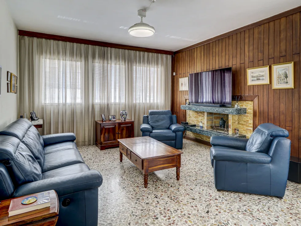 4 bed Villa For Sale in Ta' Xbiex, Ta' Xbiex - thumb 1