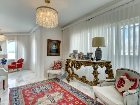 2 bed Penthouse For Rent in Sliema, Sliema - thumb 5