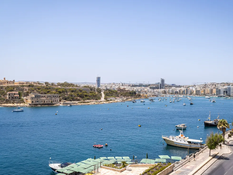 4 bed Apartment For Rent in Sliema, Sliema - thumb 22