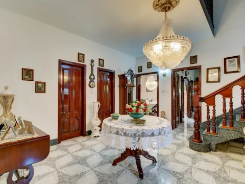 4 bed Villa For Sale in Attard, Attard - thumb 4
