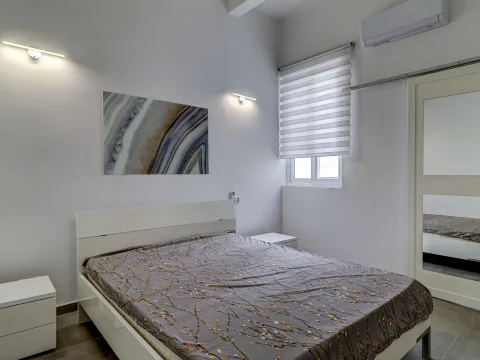 3 bed Apartment For Rent in Sliema, Sliema - thumb 14