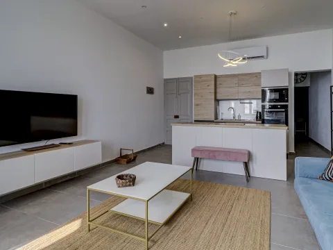 3 bed Apartment For Rent in Sliema, Sliema - thumb 4