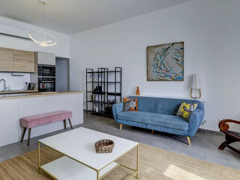 3 bed Apartment For Rent in Sliema, Sliema - thumb 5