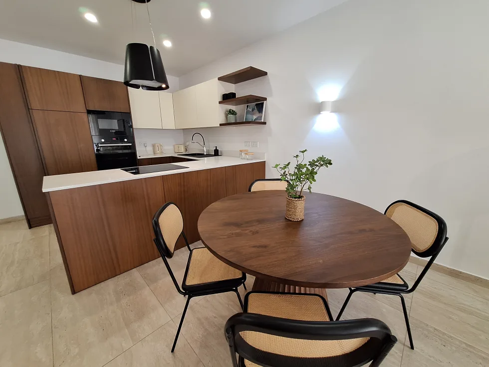 2 bed Apartment For Rent in St Julian's, St Julian's - thumb 6