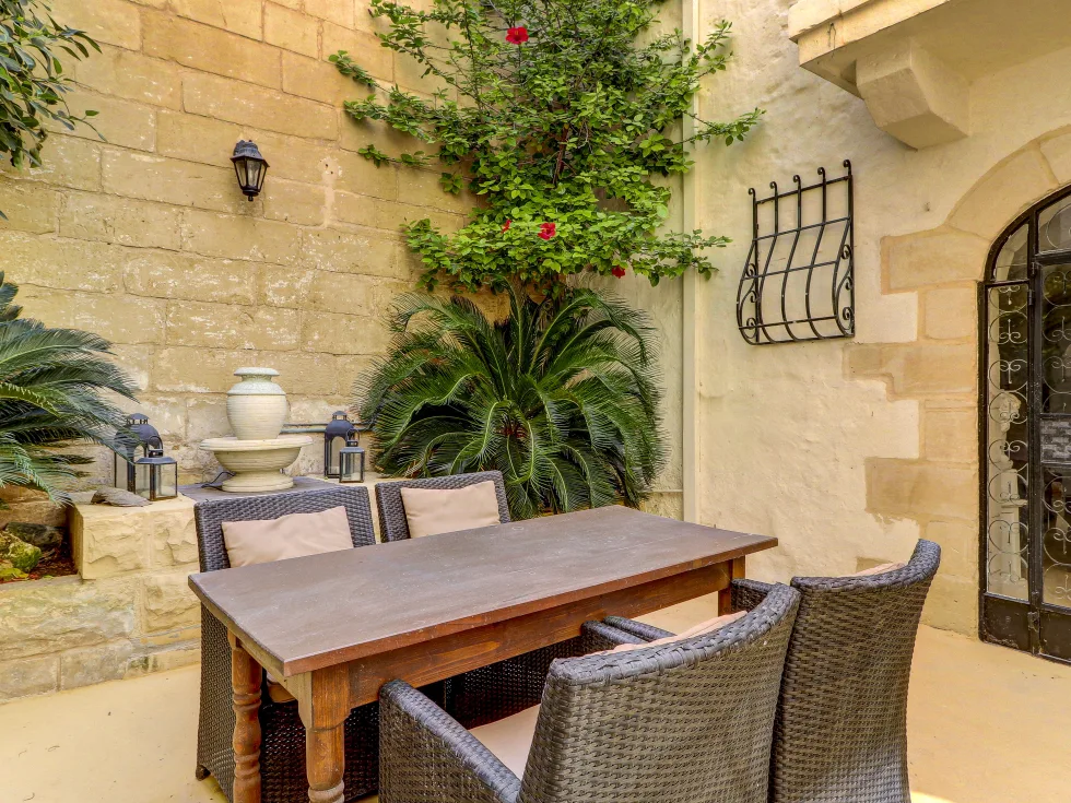 3 bed House of Character For Sale in Dingli, Dingli - thumb 1