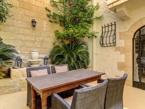 3 bed House of Character For Sale in Dingli, Dingli - thumb 1