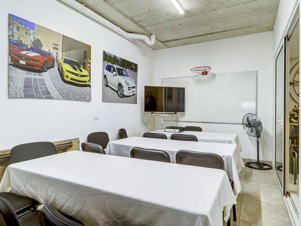 3 bed Villa For Sale in Attard, Attard - thumb 18