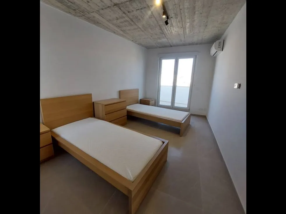 3 bed Penthouse For Rent in Naxxar, Naxxar - thumb 10