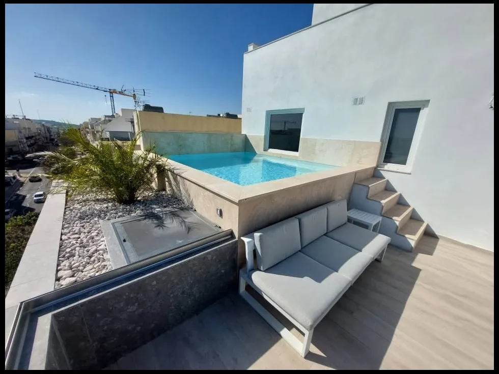 3 bed Penthouse For Rent in Naxxar, Naxxar - thumb 2