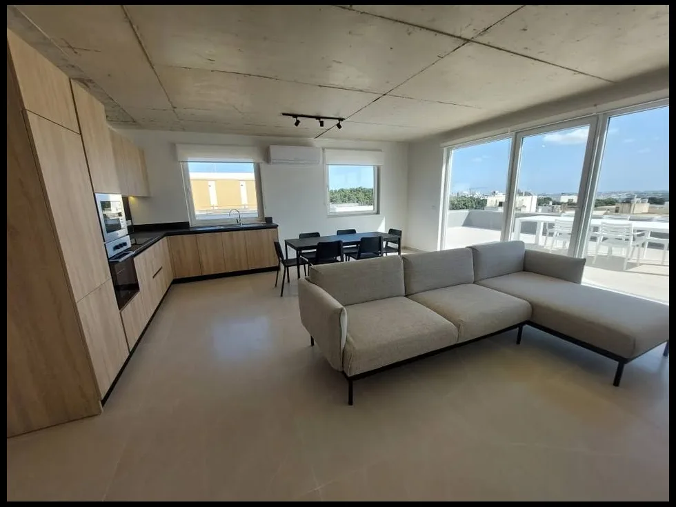 3 bed Penthouse For Rent in Naxxar, Naxxar - thumb 3