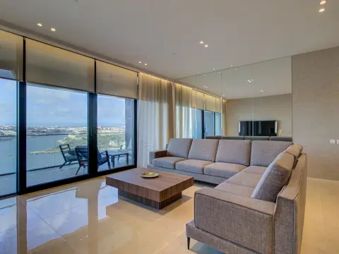 3 bed Apartment For Rent in Sliema, Sliema - thumb 4