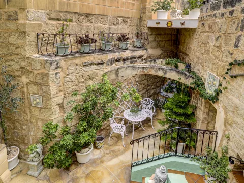 3 bed House of Character For Sale in Naxxar, Naxxar - thumb 1