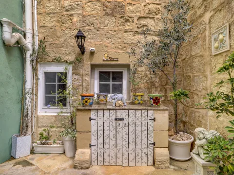 3 bed House of Character For Sale in Naxxar, Naxxar - thumb 3