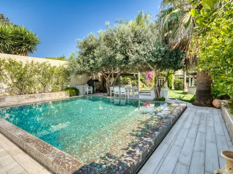 4 bed Villa For Sale in Mosta, Mosta - thumb 1