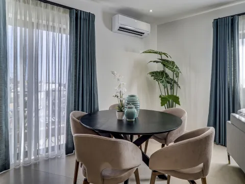 2 bed Apartment For Rent in Gzira, Gzira - thumb 3