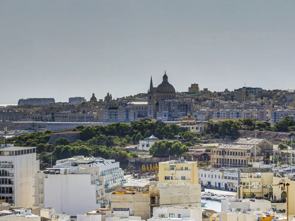 2 bed Apartment For Rent in Gzira, Gzira - thumb 6