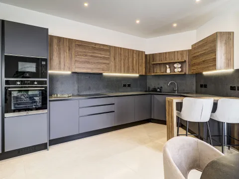 2 bed Apartment For Rent in Gzira, Gzira - thumb 9