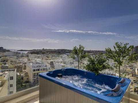 4 bed Penthouse For Rent in Gzira, Gzira - thumb 27