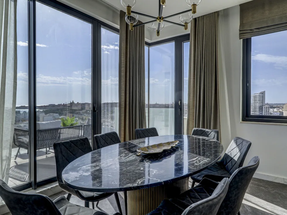 4 bed Penthouse For Rent in Gzira, Gzira - thumb 4