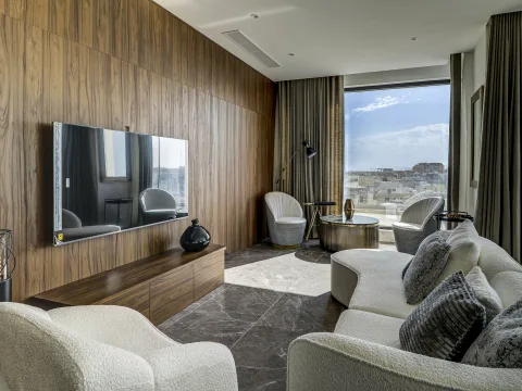 4 bed Penthouse For Rent in Gzira, Gzira - thumb 9