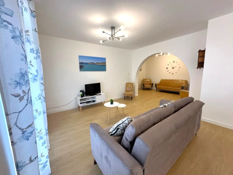 3 bed Apartment For Rent in St Paul's Bay, St Paul's Bay - thumb 2