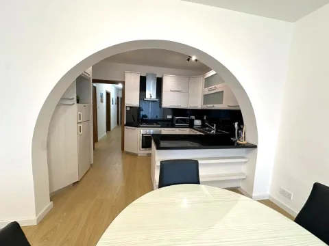 3 bed Apartment For Rent in St Paul's Bay, St Paul's Bay - thumb 5