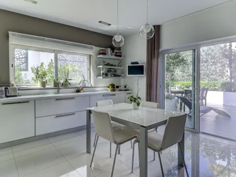 3 bed Maisonette For Sale in Bahar ic-Caghaq, Bahar ic-Caghaq - thumb 5