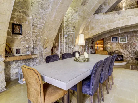 4 bed House of Character For Sale in Qrendi, Qrendi - thumb 6