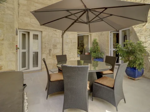 4 bed House of Character For Sale in Qrendi, Qrendi - thumb 8