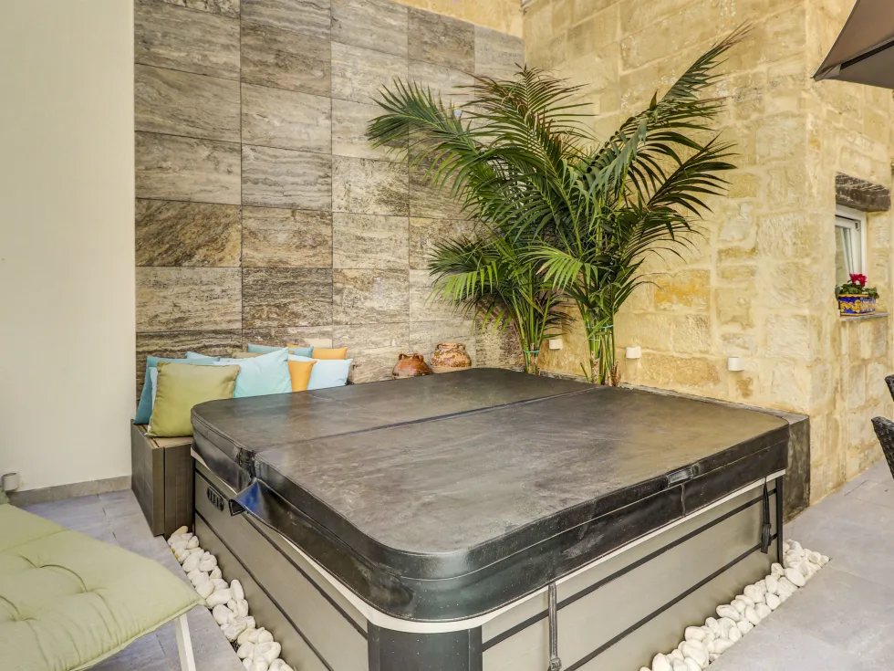 4 bed House of Character For Sale in Qrendi, Qrendi - thumb 9