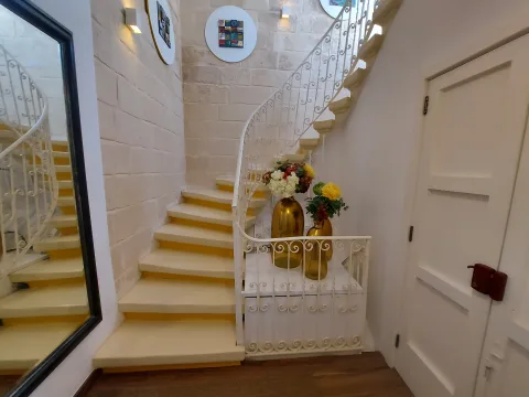 2 bed Penthouse For Sale in Valletta, Valletta - thumb 2