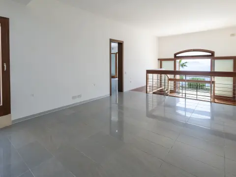 4 bed Villa For Sale in Ghajnsielem, Gozo, Ghajnsielem, Gozo - thumb 13