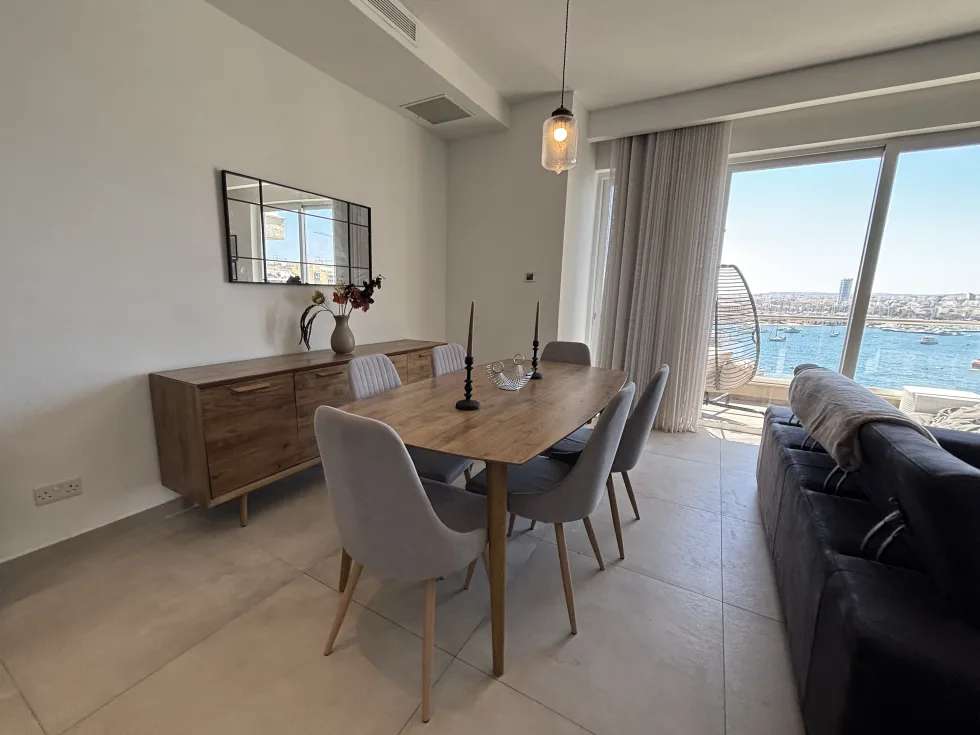 2 bed Apartment For Rent in Sliema, Sliema - thumb 6